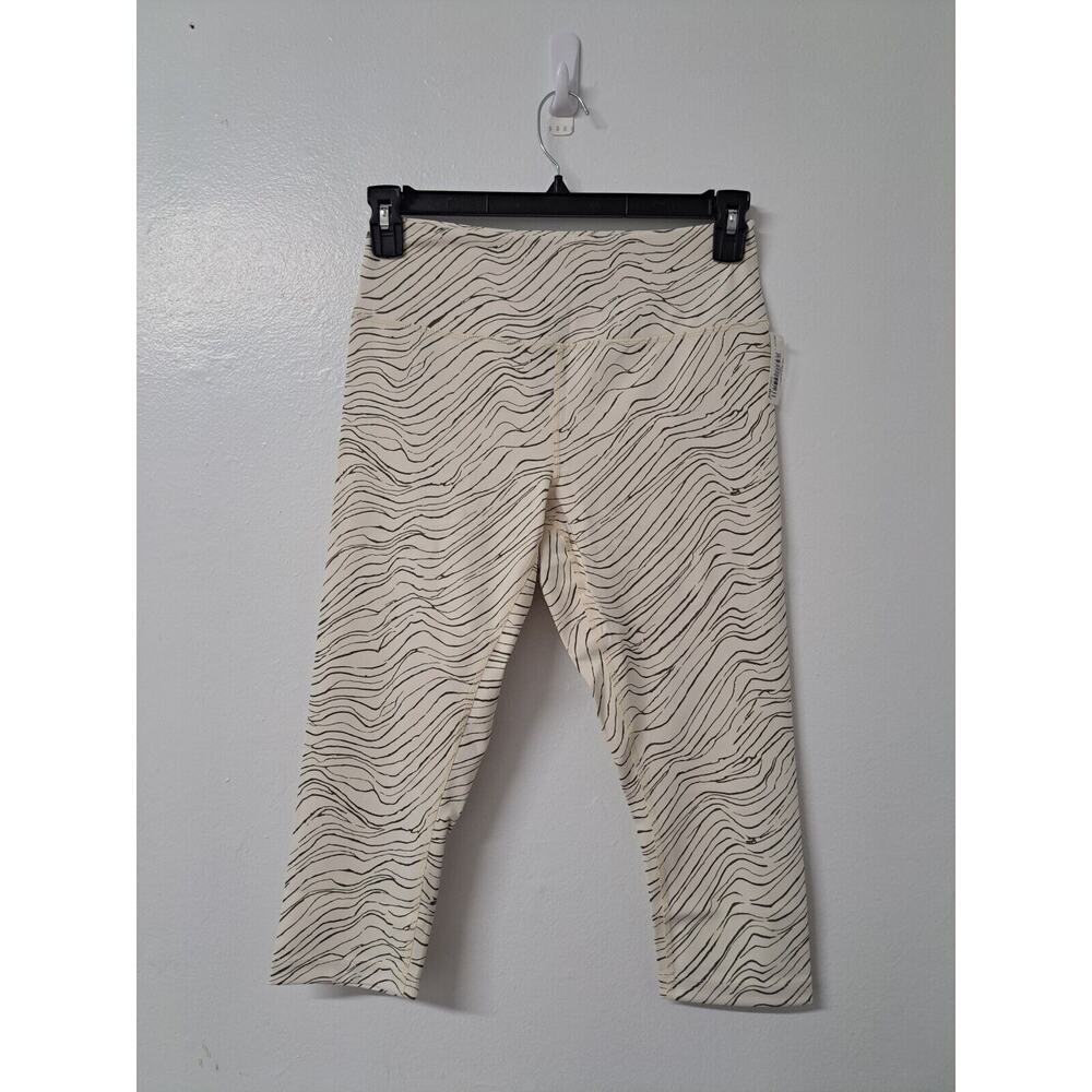 Core 10 Women's All Day Comfort High-Waist Leggins Capris‎ Yoga Pants Size M